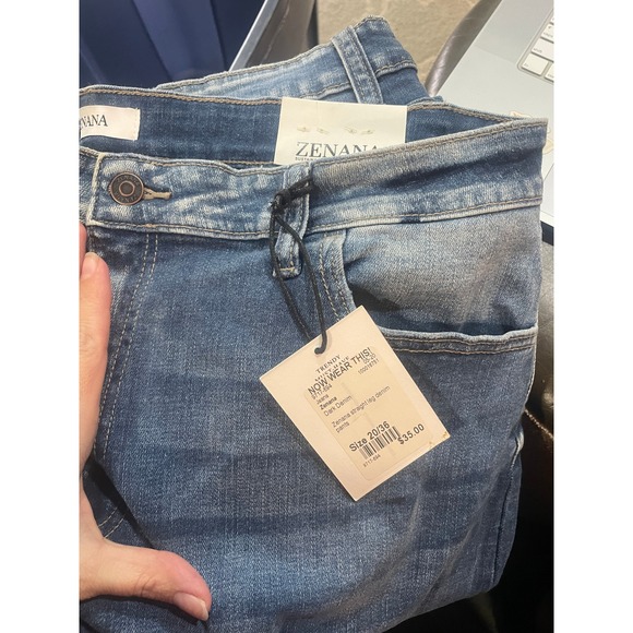 ZENANA Dark Wash Straight Leg Denim Jeans Women Size 20 36 - Picture 3 of 5